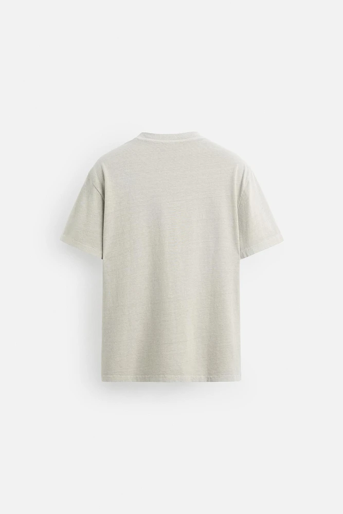 T-SHIRT RELAXED FIT DÉLAV