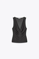 FLOWY DRAPED TOP