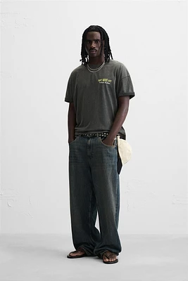 T-SHIRT DÉLAVÉ IMPRIMÉS
