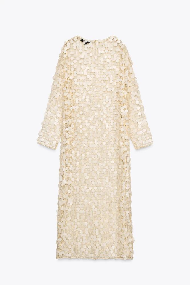 ROBE LONGUE À PAILLETTES
