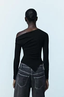 ASYMMETRICAL STRETCH TOP