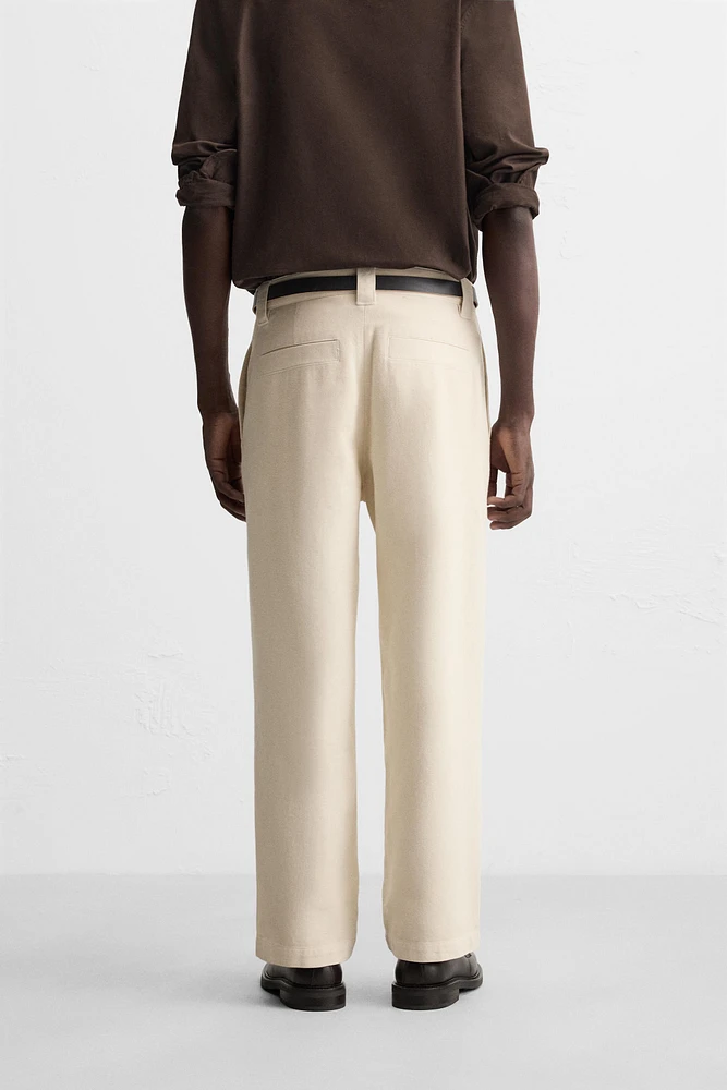 PLEATED STRAIGHT FIT PANTS