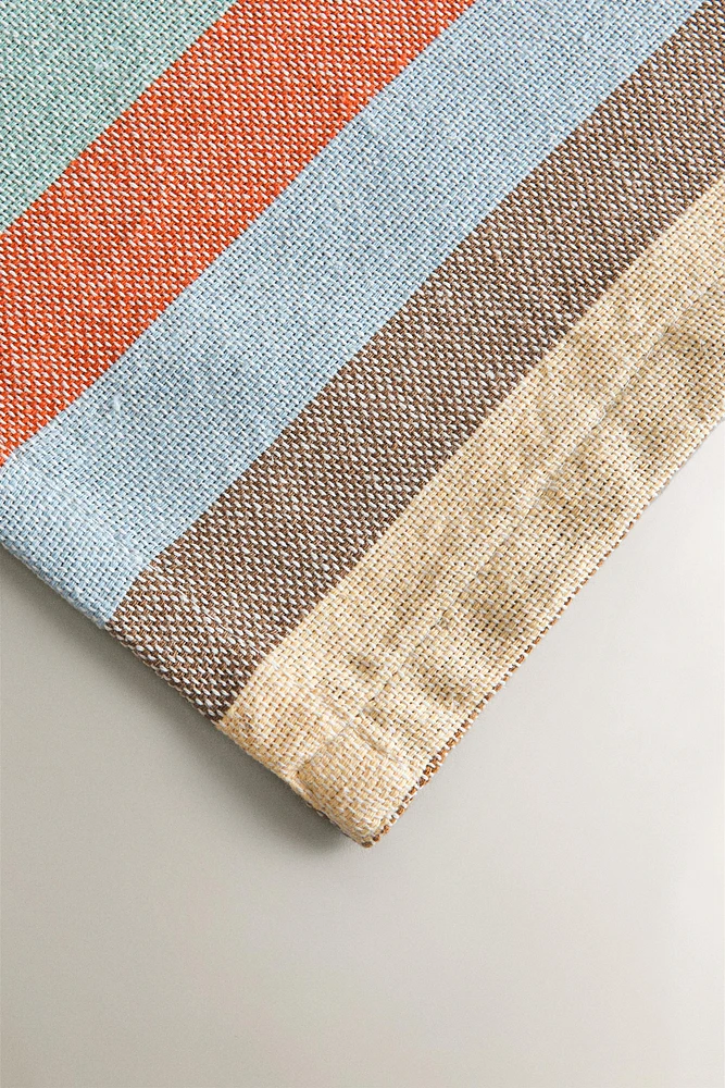 NAPPE BANDES COLORÉES