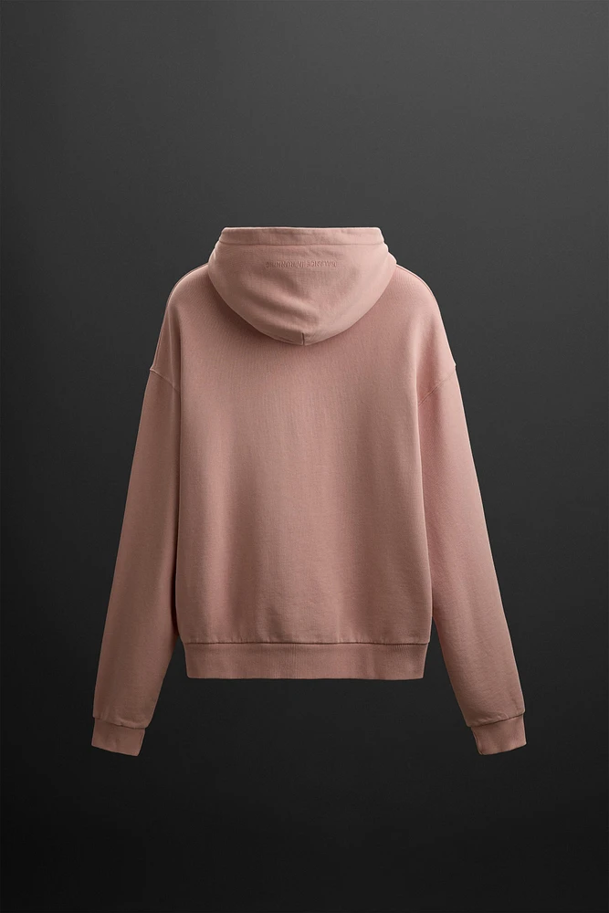 SWEAT À CAPUCHE BRODÉ