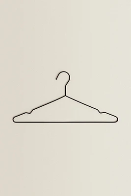 RUBBERIZED HANGERS (PACK OF 6)