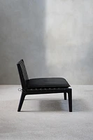 LOUNGE CHAIR 01