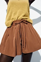 ELASTIC WAIST SHORTS