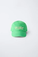 CASQUETTE TEXTE BRODÉ BOBBY SMALL ©