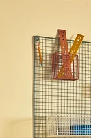 METAL HANGING ORGANIZER