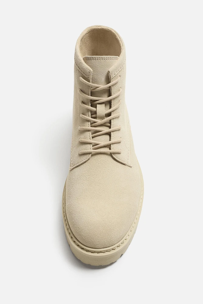 LEATHER LACE-UP BOOTS