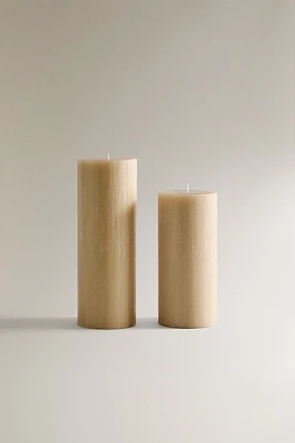 LONG CYLINDRICAL DECORATIVE CANDLE
