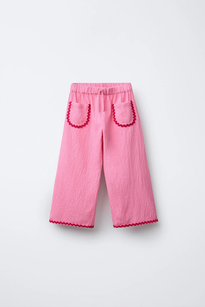 PANTALON TEXTURÉ ONDULINE