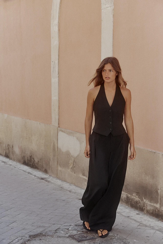 HALTER TIE TOP VEST