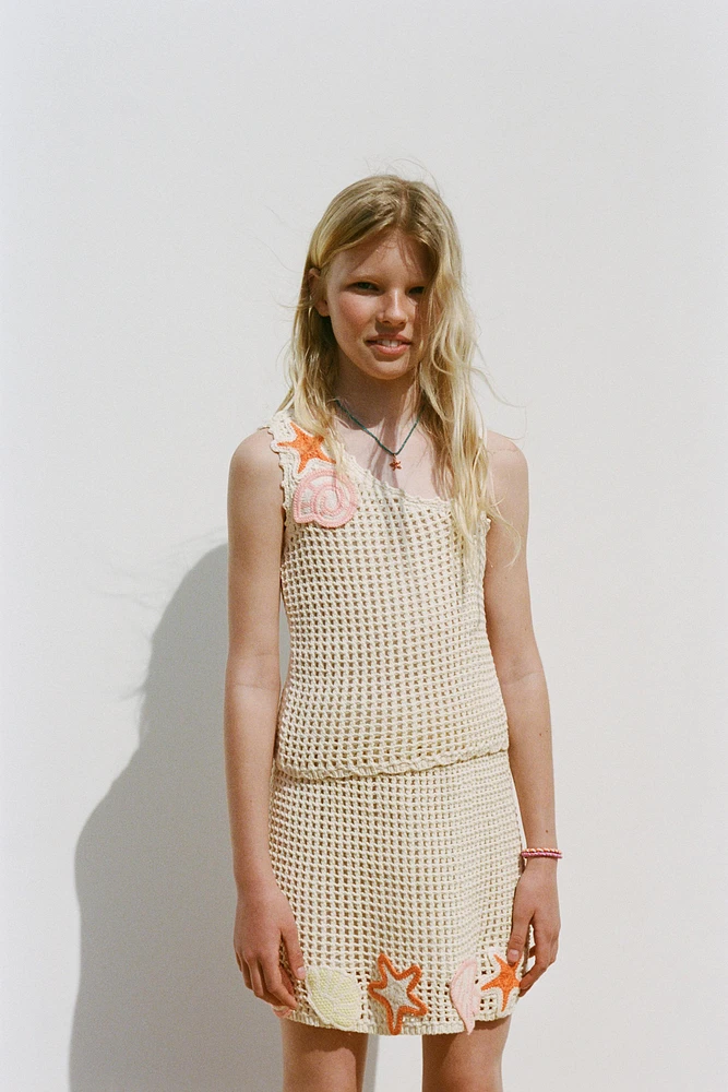 SEA PATCHES KNIT TOP
