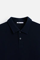 TEXTURED POLO