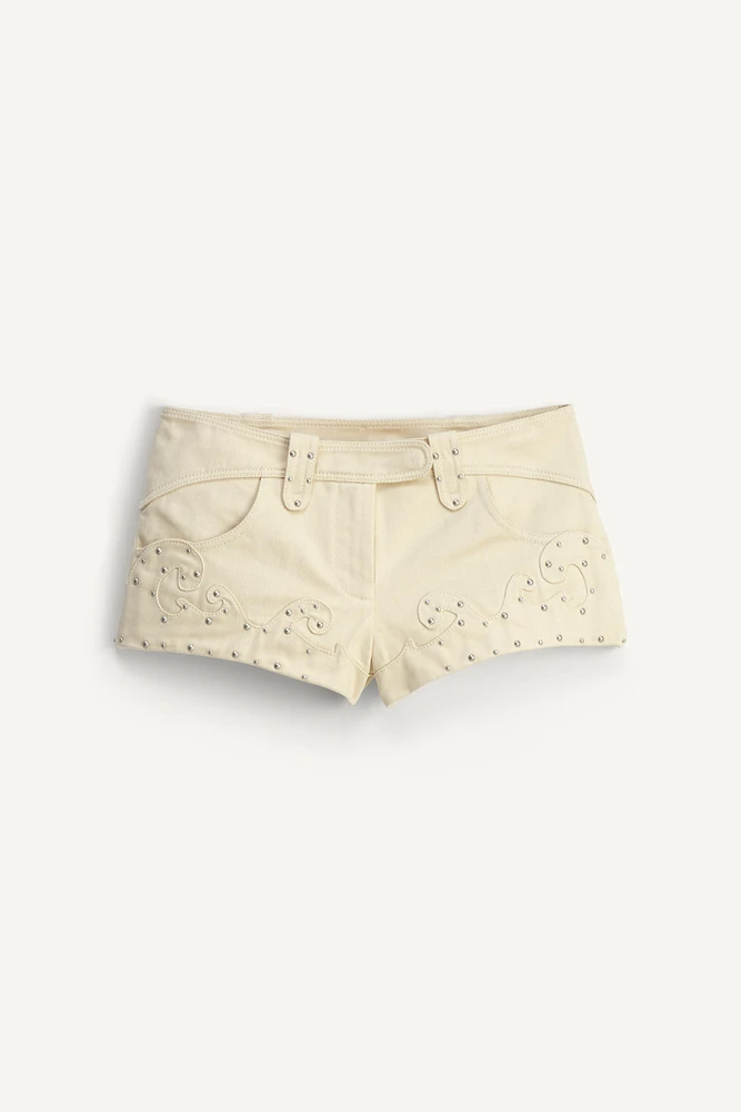 SHORT À CLOUS ÉDITION LIMITÉE