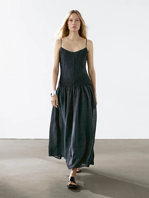 Robe longue ample nervurée