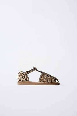 SANDALES STYLE PLAGE EN CUIR ANIMAL PRINT