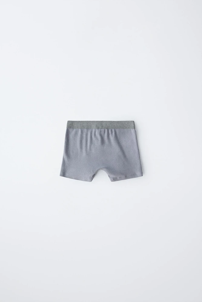 AGES -6/ THREE-PACK OF BOXERS WITH LABEL