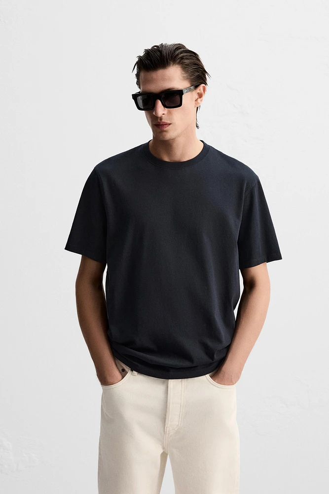 MEDIUM WEIGHT T-SHIRT