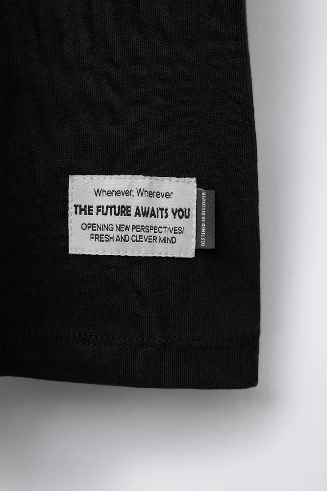 ENSEMBLE T-SHIRT ET BERMUDA INSCRIPTION