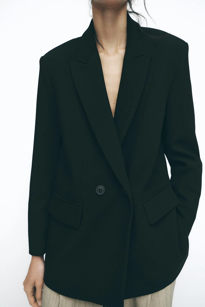 OVERSIZED DOUBLE BREASTED BLAZER