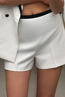 CONTRAST WAISTBAND TRIM SHORTS