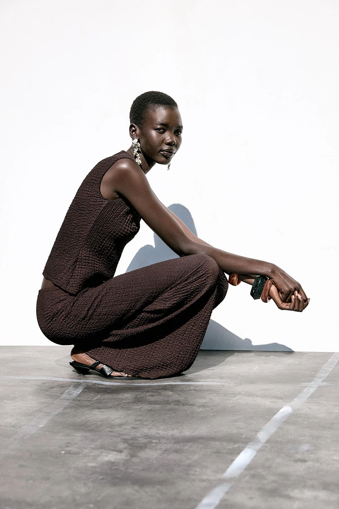 TEXTURED LONG SKIRT