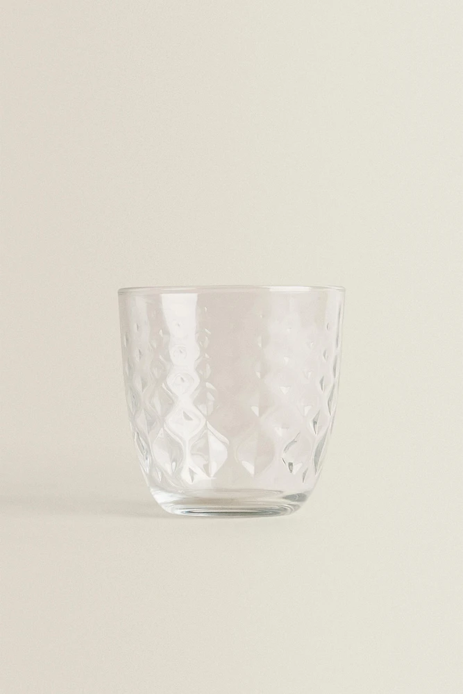 RAISED DESIGN TUMBLER