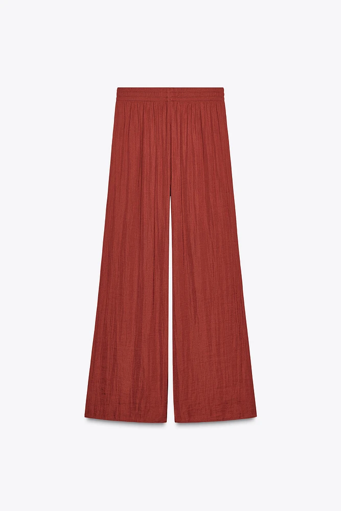 FLOWY WIDE LEG PANTS