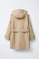 TRENCH WITH REMOVABLE HOOD