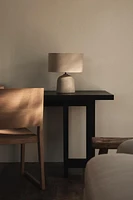 DESK 01