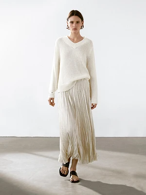 Cotton blend V-neck sweater