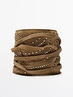 Ceinture large en croûte de cuir à clous