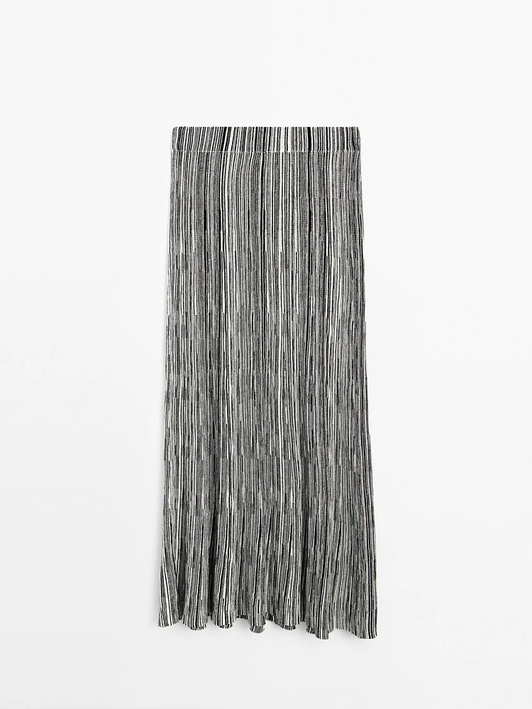 Long knit skirt with striped detail