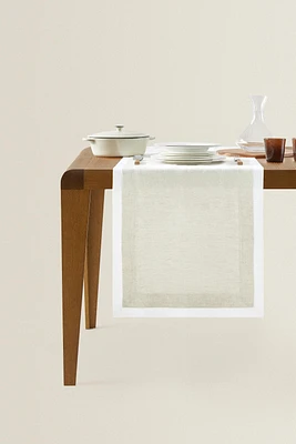 DOUBLE-LAYER LINEN TABLE RUNNER