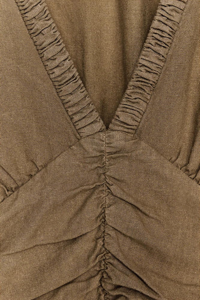 LINEN BLEND BLOUSE WITH RUFFLE SLEEVES