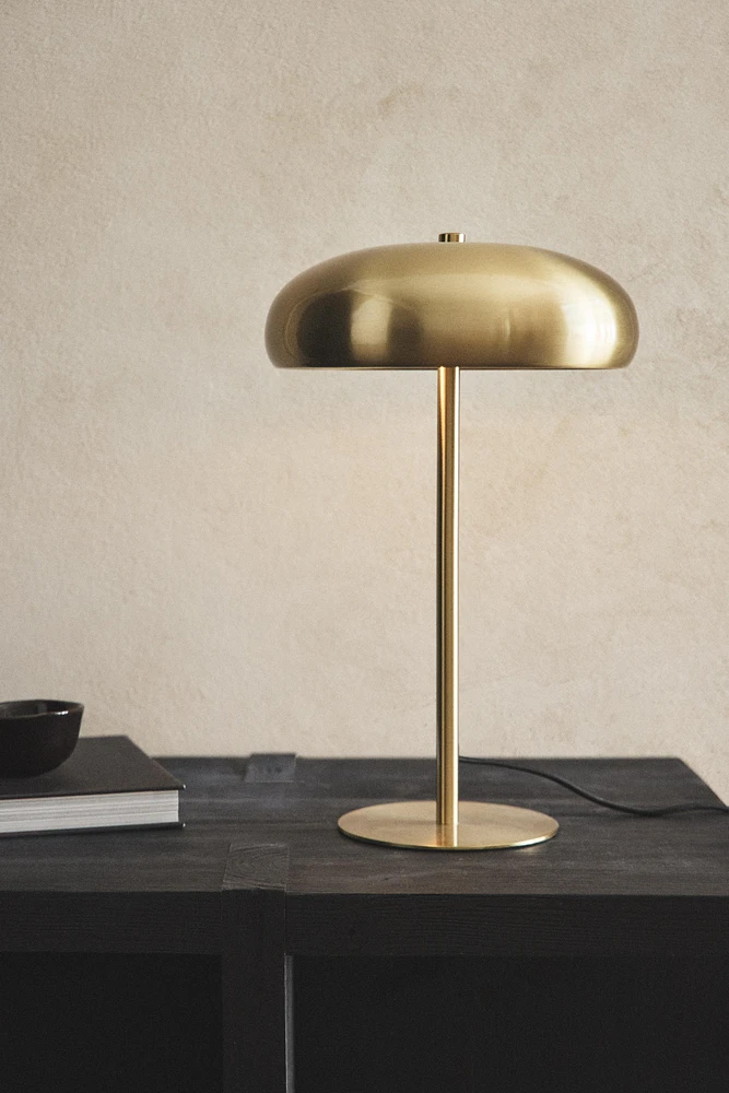 LARGE MONOCHROME TABLE LAMP