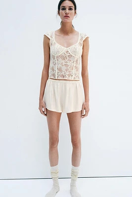 LACE UNDERWIRE BUSTIER TOP