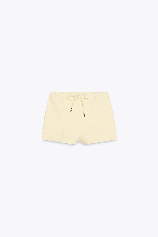 INTERLOCK SHORTS