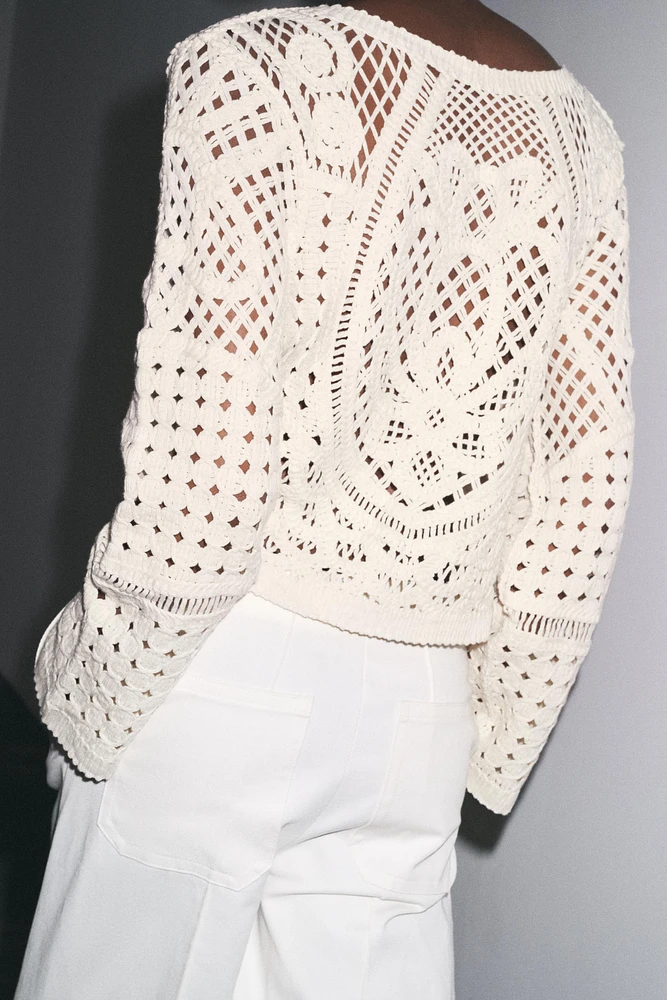 TOP CROCHET MANCHES LONGUES