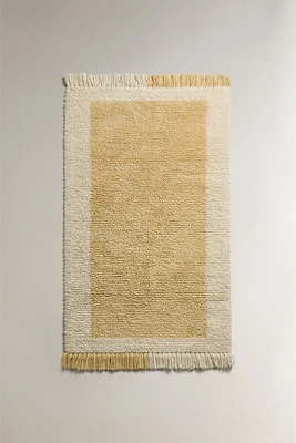 WOOL AREA RUG