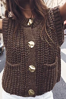 CHUNKY KNIT SWEATER VEST