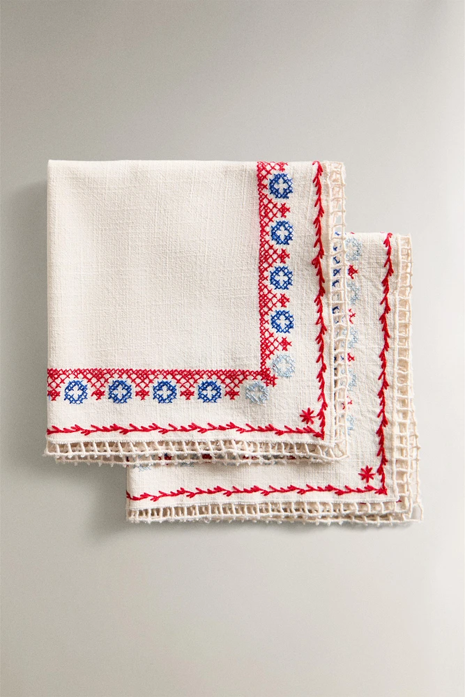 LOT SERVIETTES DE TABLE COTON BRODERIES POINT DE CROIX (LOT DE 2)