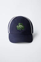 CASQUETTE BRODÉE HÔTEL MAGIQUE © X ZARA