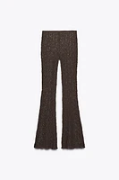 PANTALON FLARE EN DENTELLE