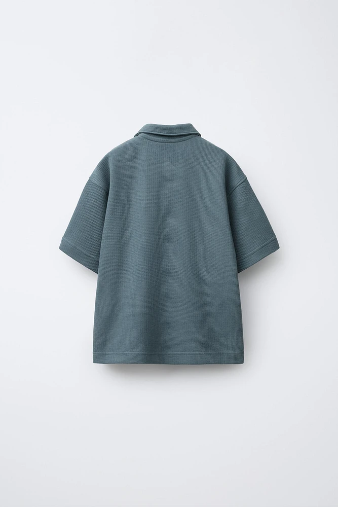 CHEMISE EN MAILLE À TEXTURE