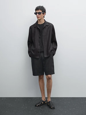 100% linen darted Bermuda shorts