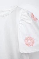 BLOUSE EN MATIÈRES VARIÉES FLEURS BRODÉES