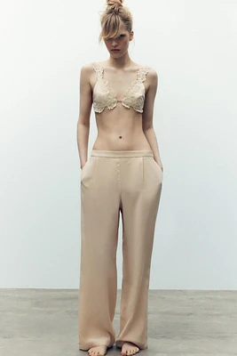SOUTIEN-GORGE TRIANGLE DENTELLE FANTAISIE